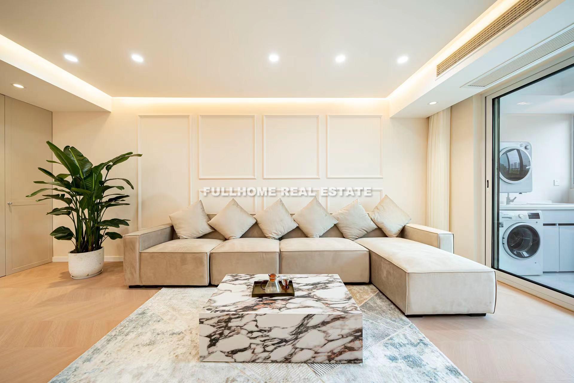 Gui Zhu Xiang - 3 bedroom apartment in Shanghai, Downtown, Downtown