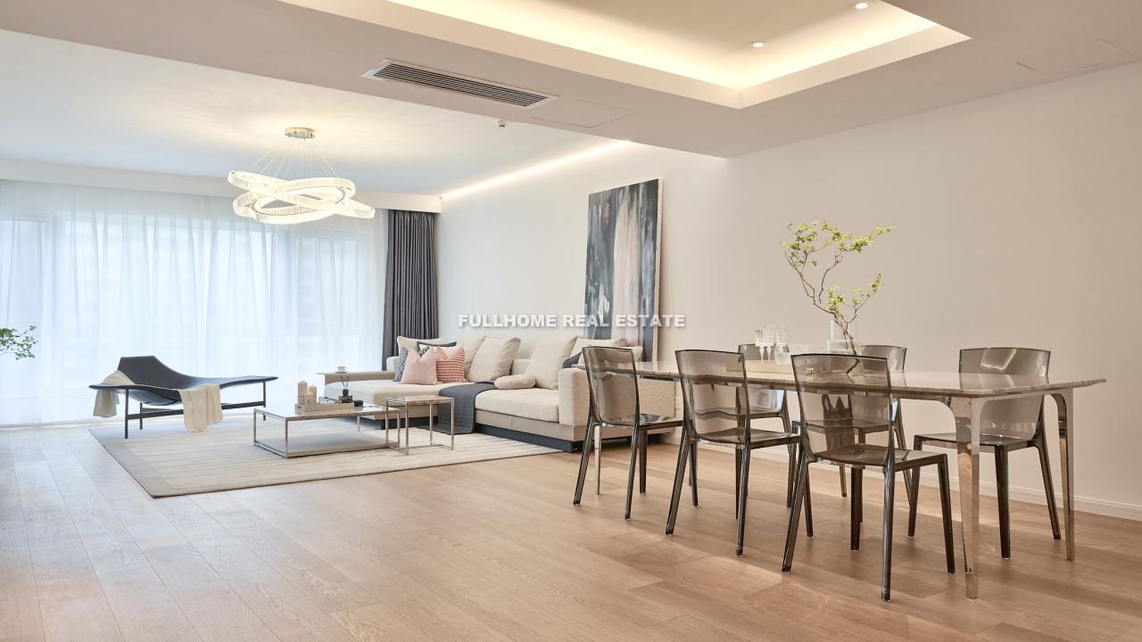 Similar property: Central Park, 4 bedrooms, 265 sqm in Beijing