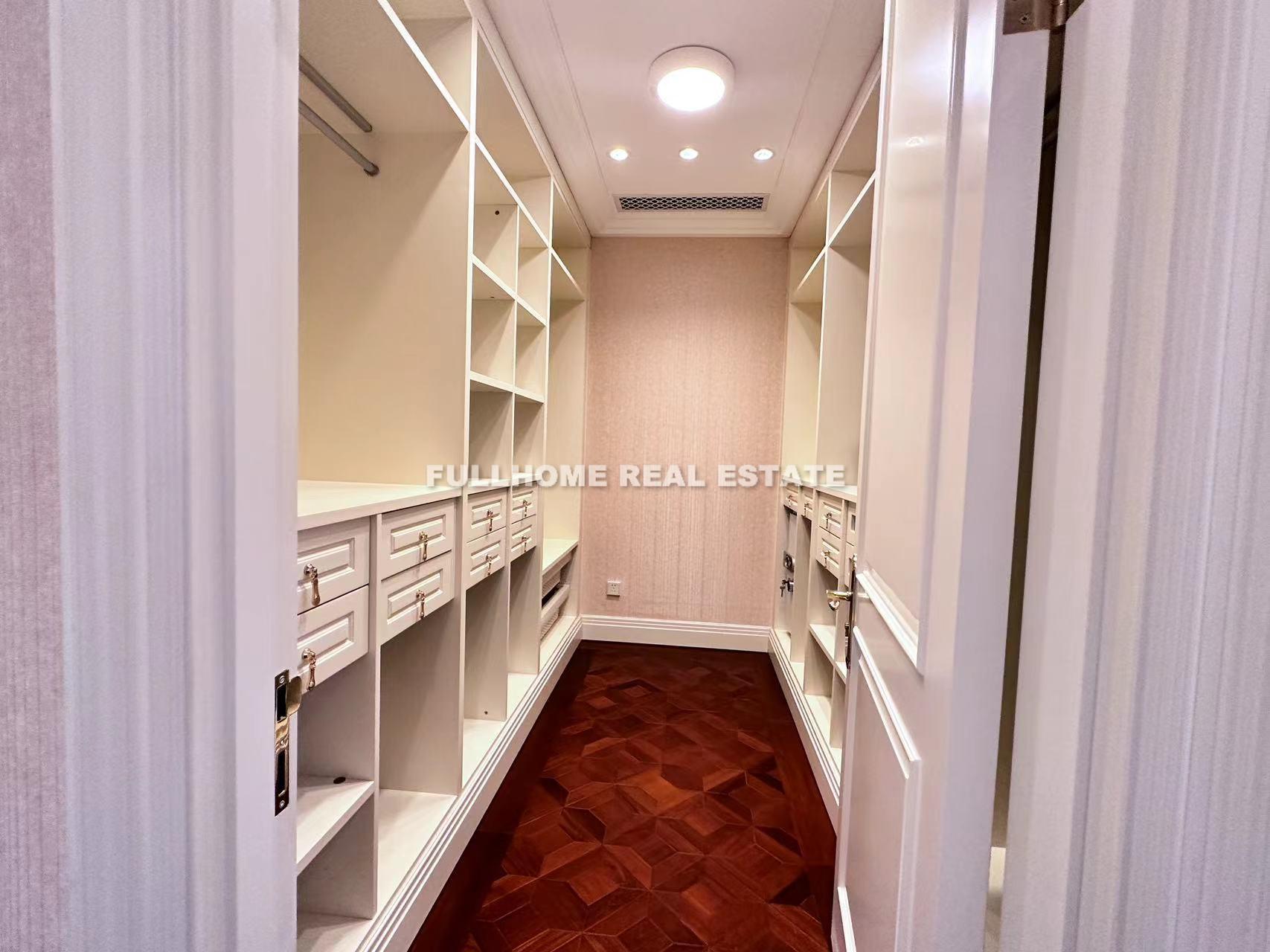 E18 - Interior view 3, Shanghai rental property