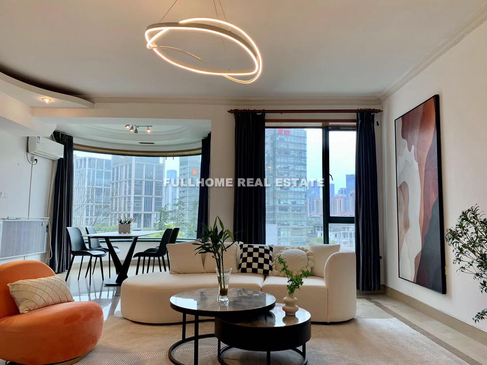 Hai Qi Yuan (The Bund) - 3 bedroom apartment in Shanghai, People Square, Downtown