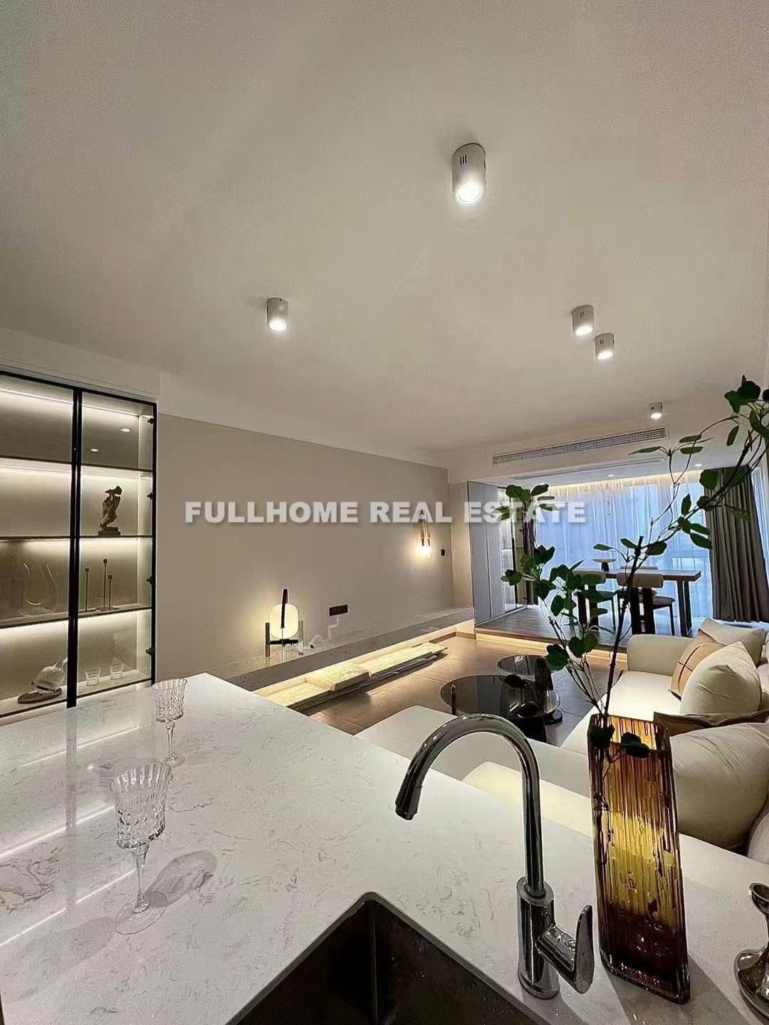Same compound: One Sino Park, 2 bedrooms in Shanghai