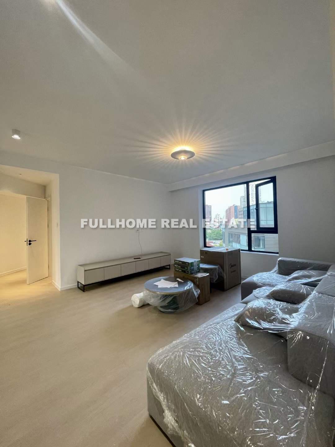 Novel Garden - 3 bedroom apartment in Shanghai, Xujiahui, Downtown