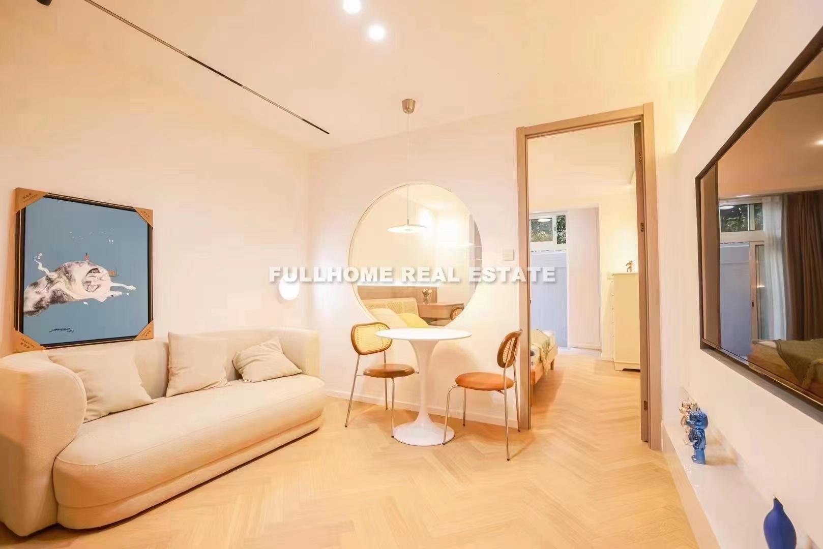 Lane 1-1000 Changning Road Old House	 - Interior view 4, Shanghai rental property