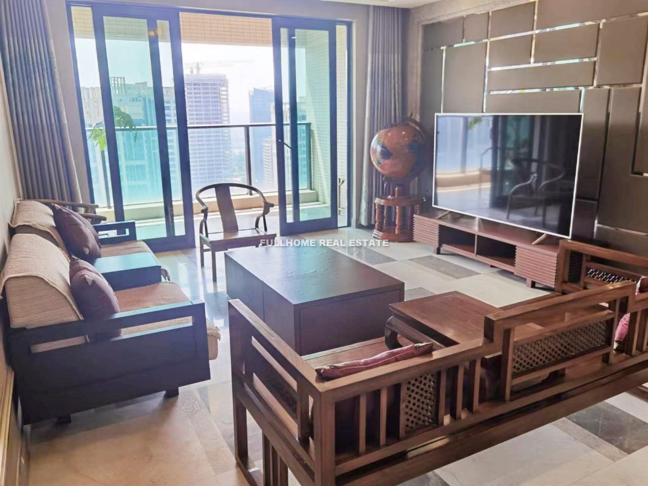 Similar property: Poly grand mansion, 4 bedrooms, 197 sqm in Guangzhou