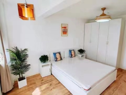 Lane 401-800 Changle Road Old House	 - Interior view 3, Shanghai rental property