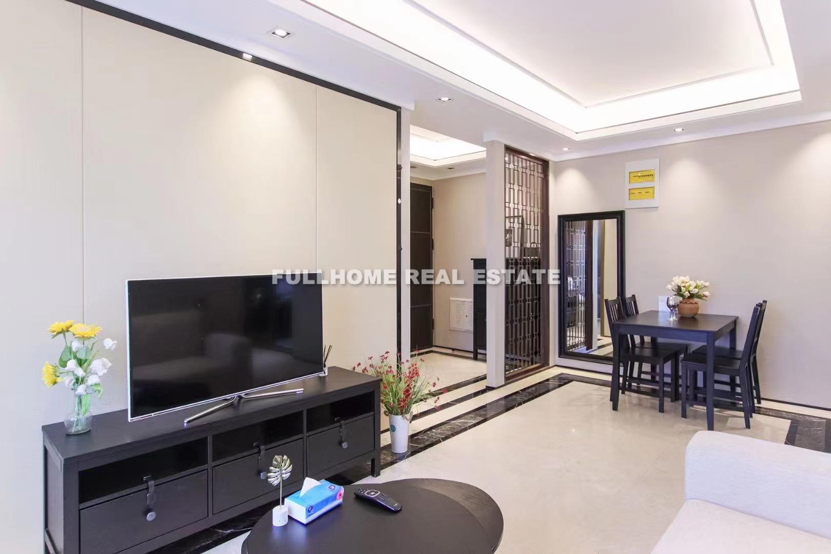 Emerald City - 2 bedroom apartment in Shanghai, Downtown, Downtown