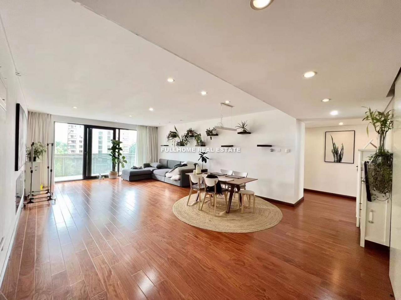 Victoria Garden Apartments - 3 bedroom apartment in Beijing, Chaoyang Park