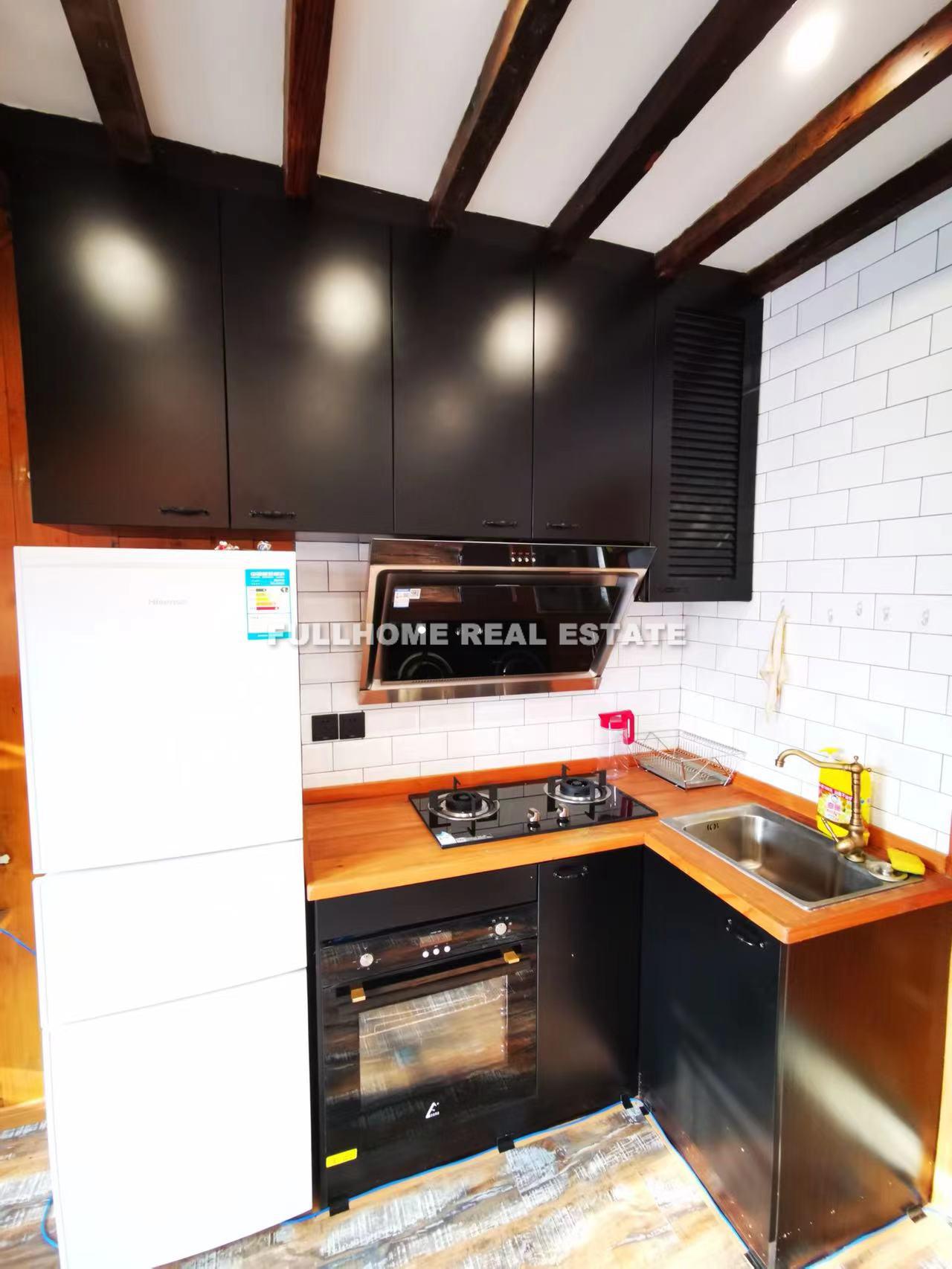 Lane 100-2000 West Nan Jing Road Old House - Interior view 4, Shanghai rental property