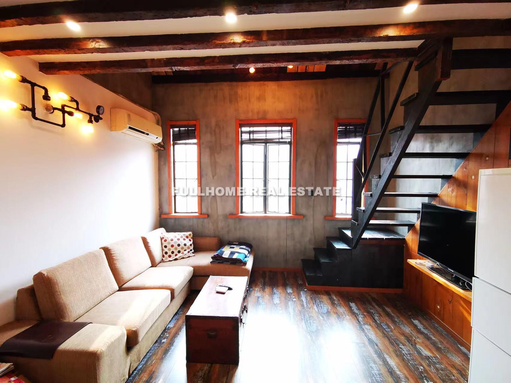 Lane 100-2000 West Nan Jing Road Old House - 1 bedroom apartment in Shanghai, Downtown, Downtown