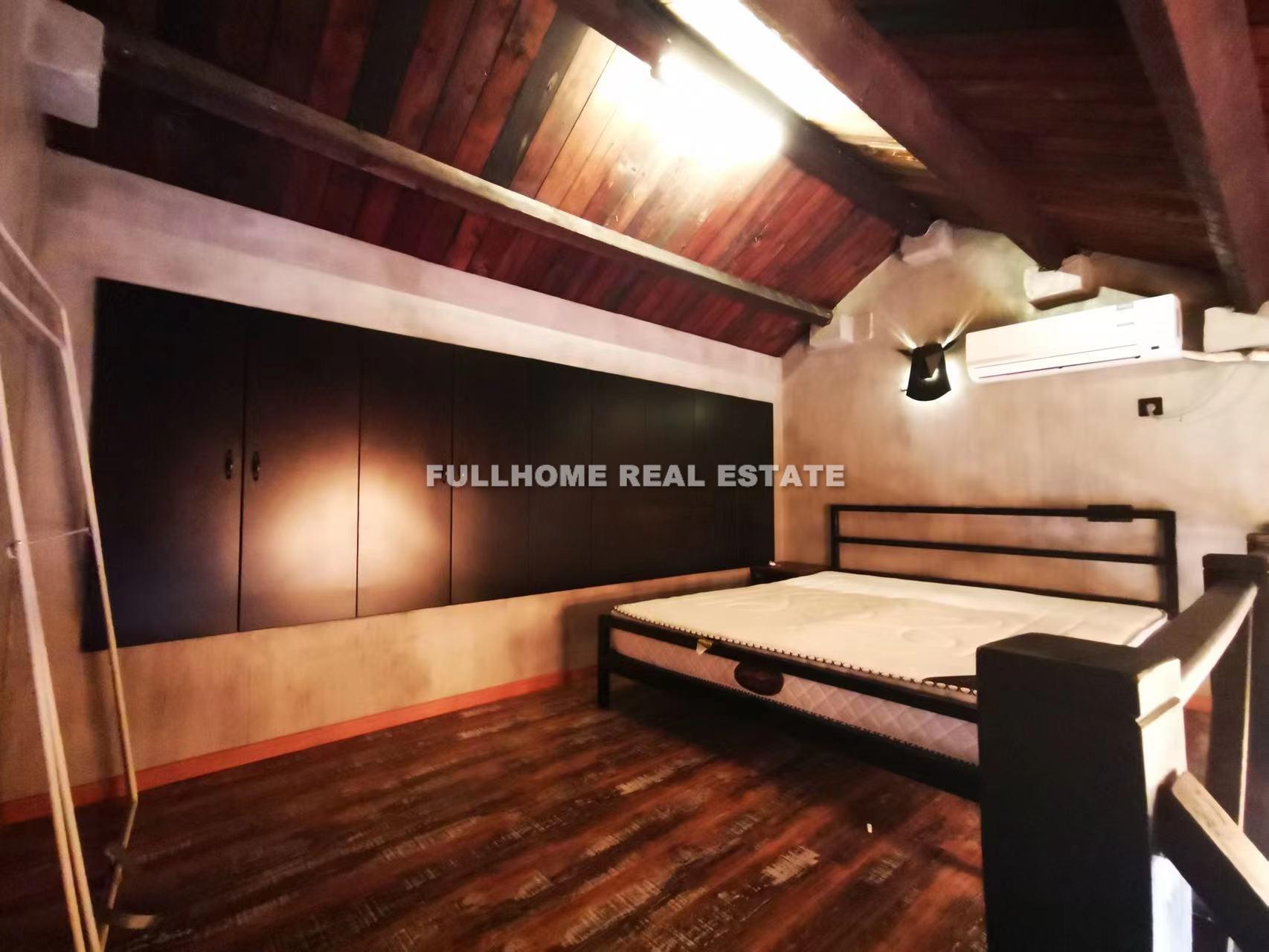 Lane 100-2000 West Nan Jing Road Old House - Interior view 6, Shanghai rental property