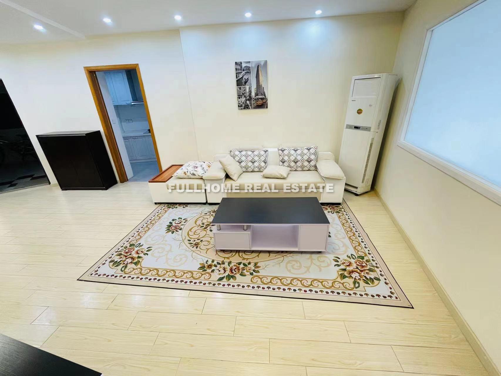 Heyi Mansion - 3 bedroom apartment in Shanghai, Downtown, Downtown