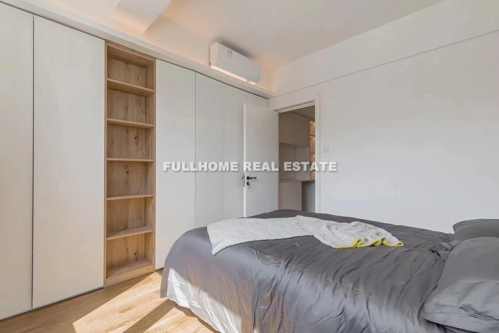 Lane 1-500 Lan Gao Road Old House	 - Interior view 5, Shanghai rental property