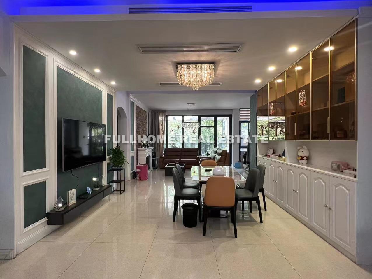 Villa Riviera - 4 bedroom apartment in Shanghai, Qingpu, Suburb