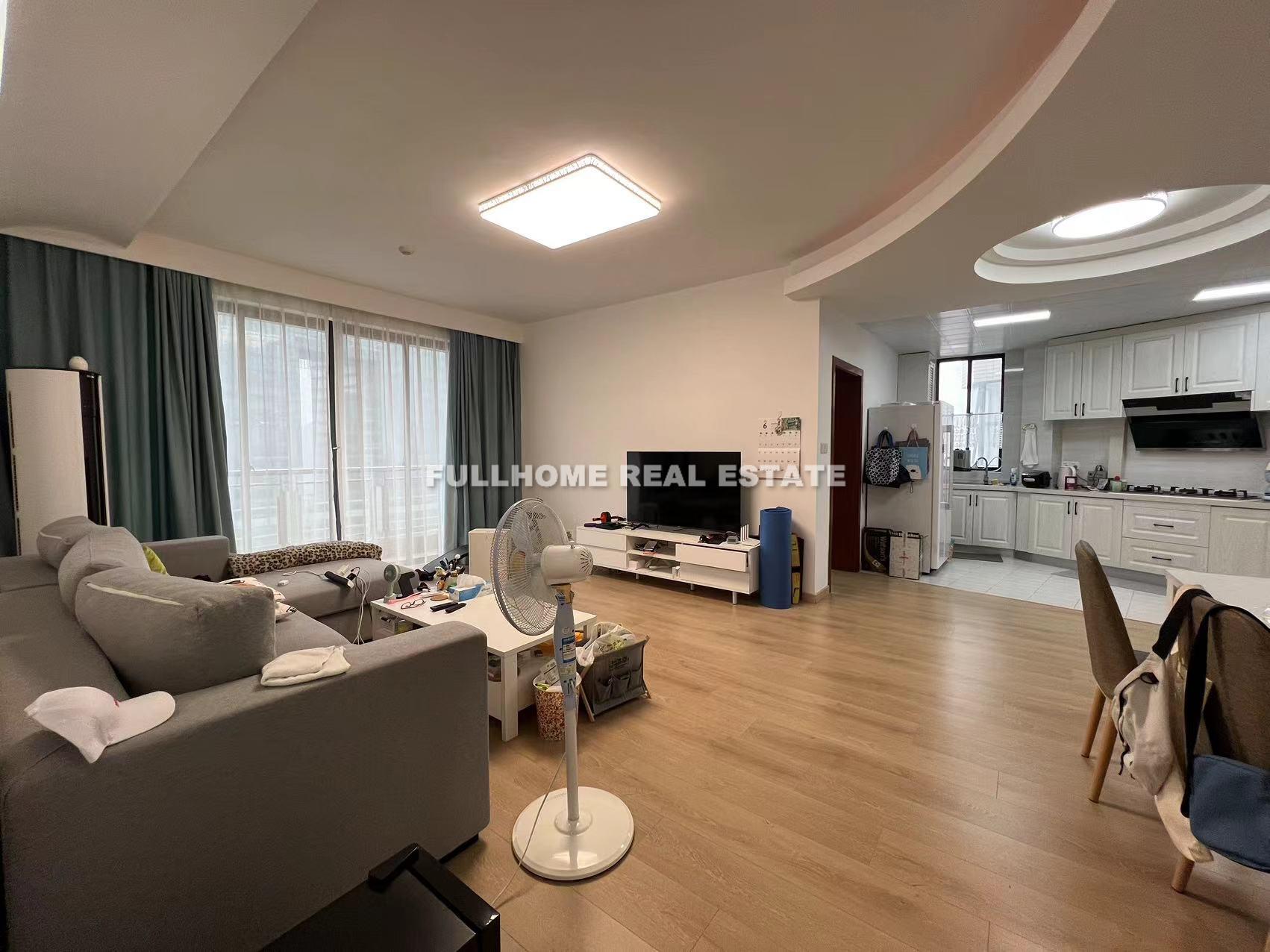 Trinity Village - 3 bedroom apartment in Shanghai, Kangqiao, Pudong