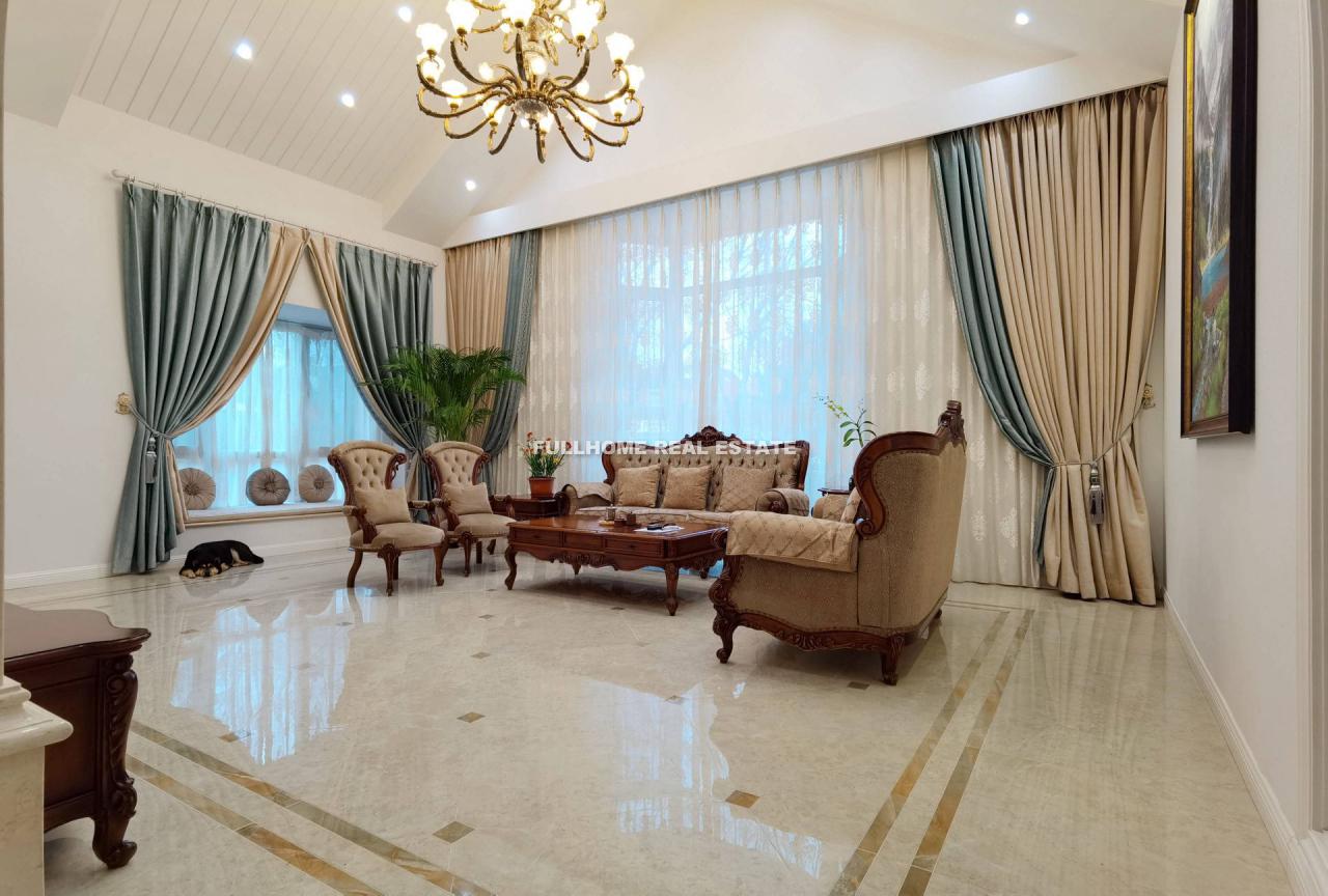 Similar property: Le Leman Lake Villa, 4 bedrooms, 500 sqm in Beijing