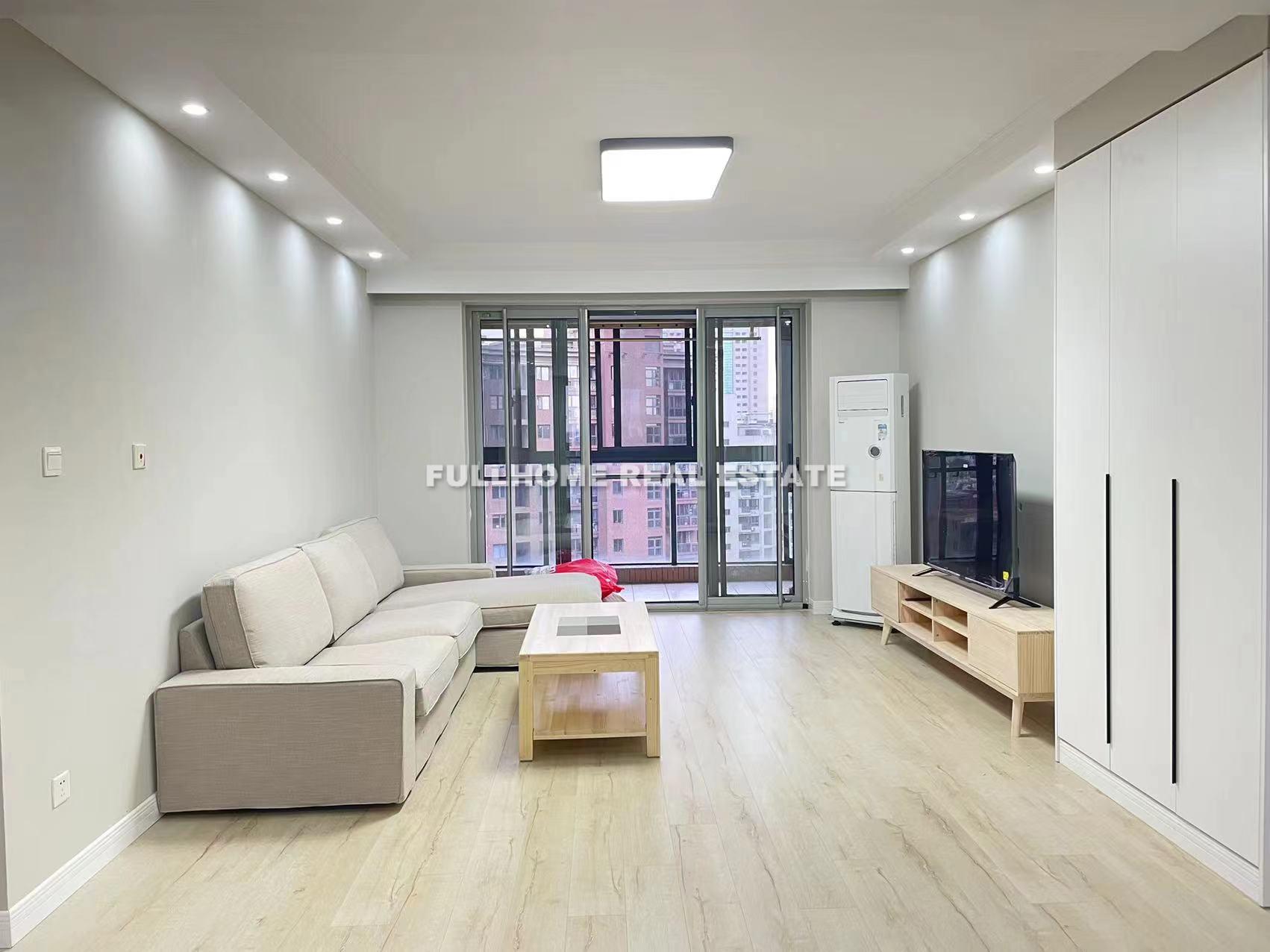 Xin Tian Di Riverside Garden - 3 bedroom apartment in Shanghai, Gubei, Hongqiao
