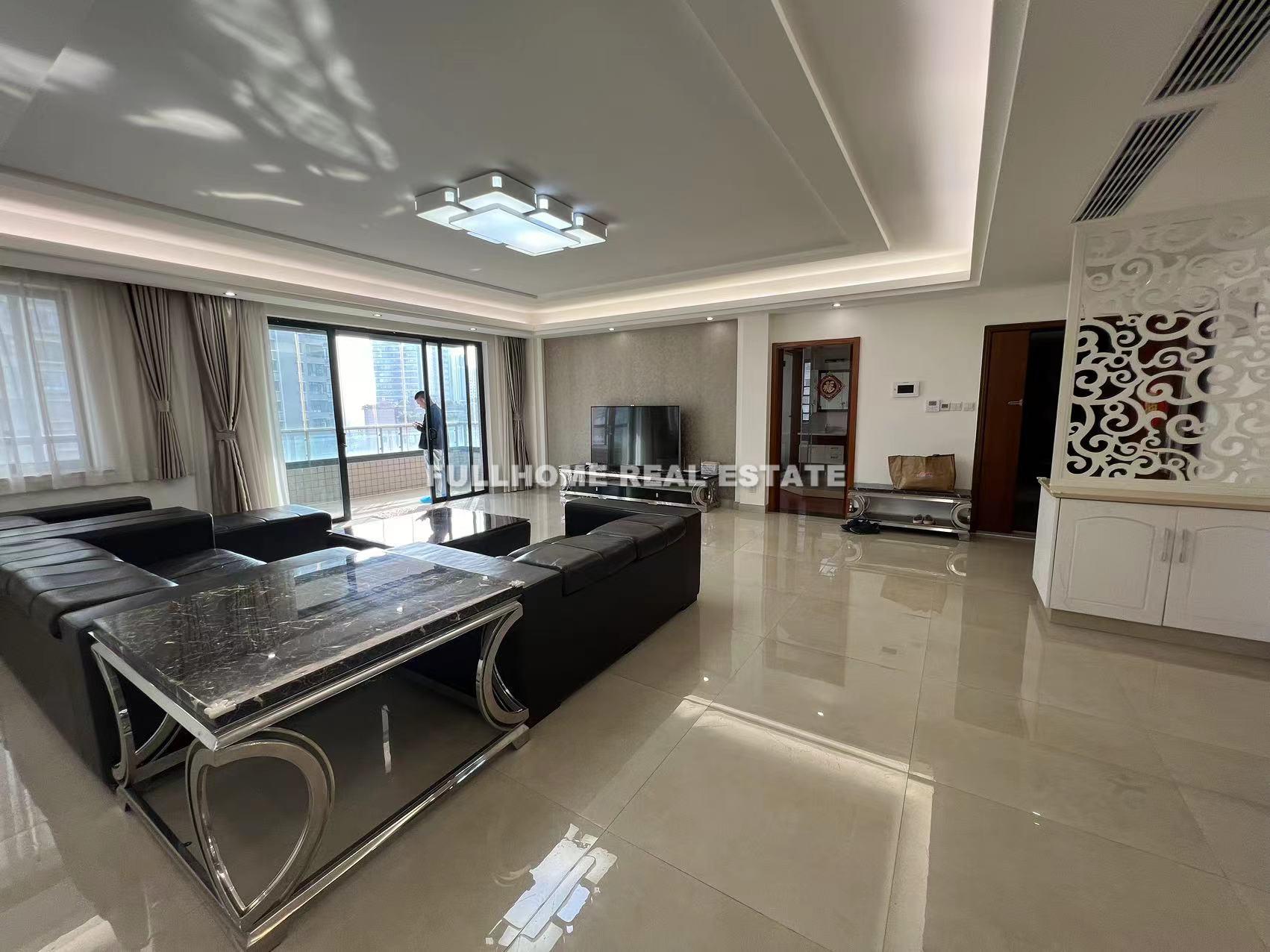Consul Garden - 3 bedroom apartment in Shanghai, Hongqiao, Hongqiao
