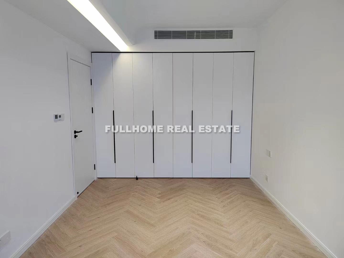 Sun Plaza - Interior view 8, Shanghai rental property
