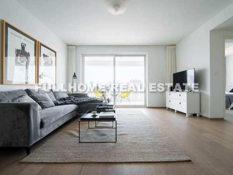 MingYuan Century City - 4 bedroom apartment in Shanghai, FFC, Downtown