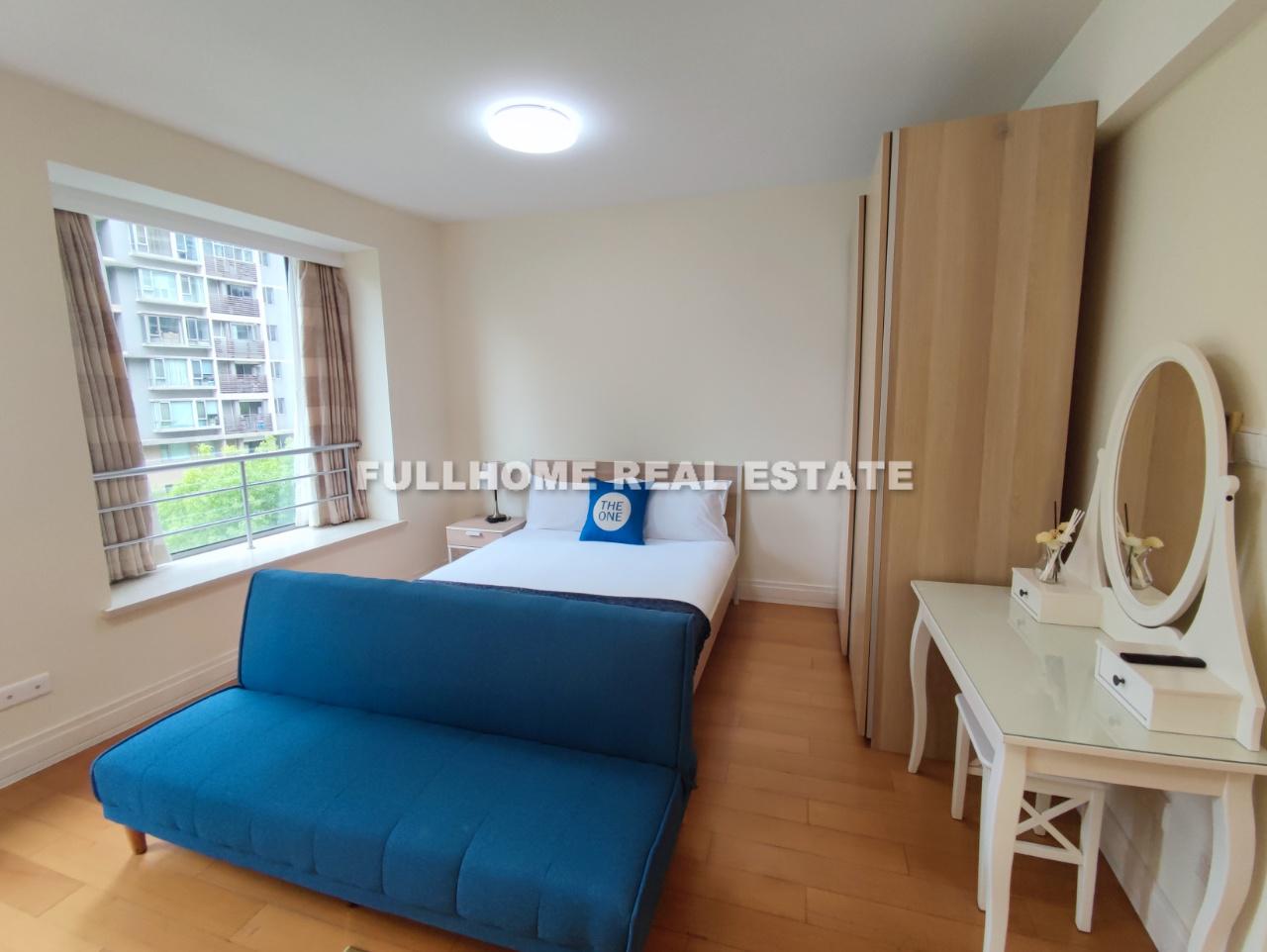 Novel Century - 1 bedroom apartment in Shanghai, Xujiahui, Downtown