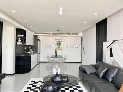 Same compound: Xujiahui Jingyuan, 3 bedrooms in Shanghai
