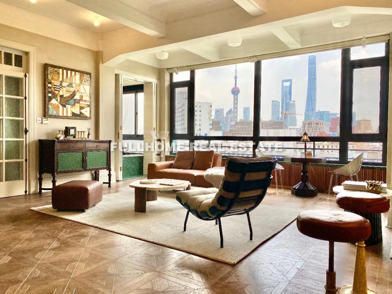 Embankment Building - 2 bedroom apartment in Shanghai, Hongko and Yangpu, Downtown