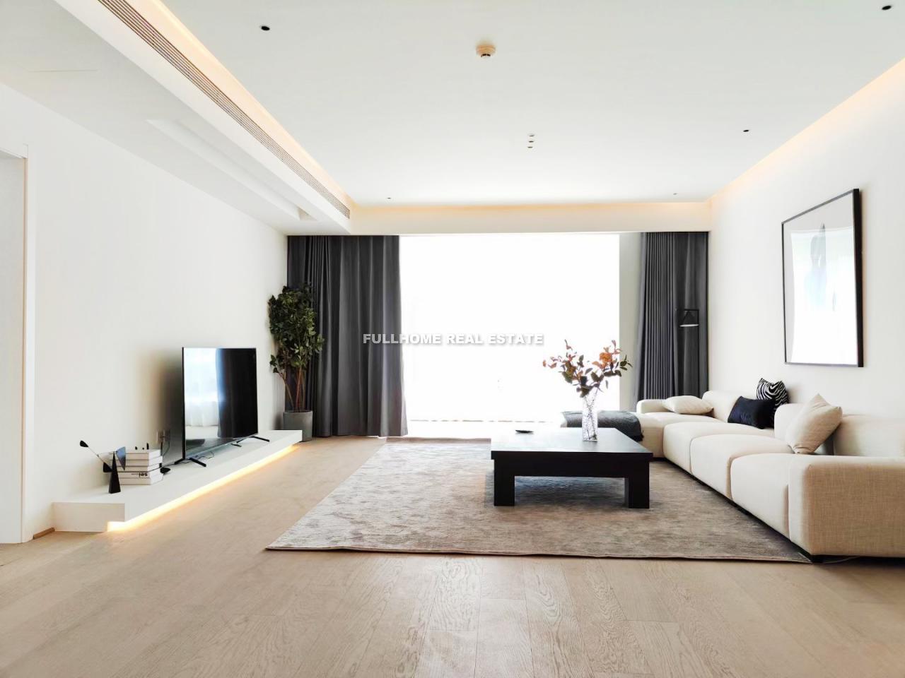 Global Trade Mansion - 3 bedroom apartment in Beijing, CBD