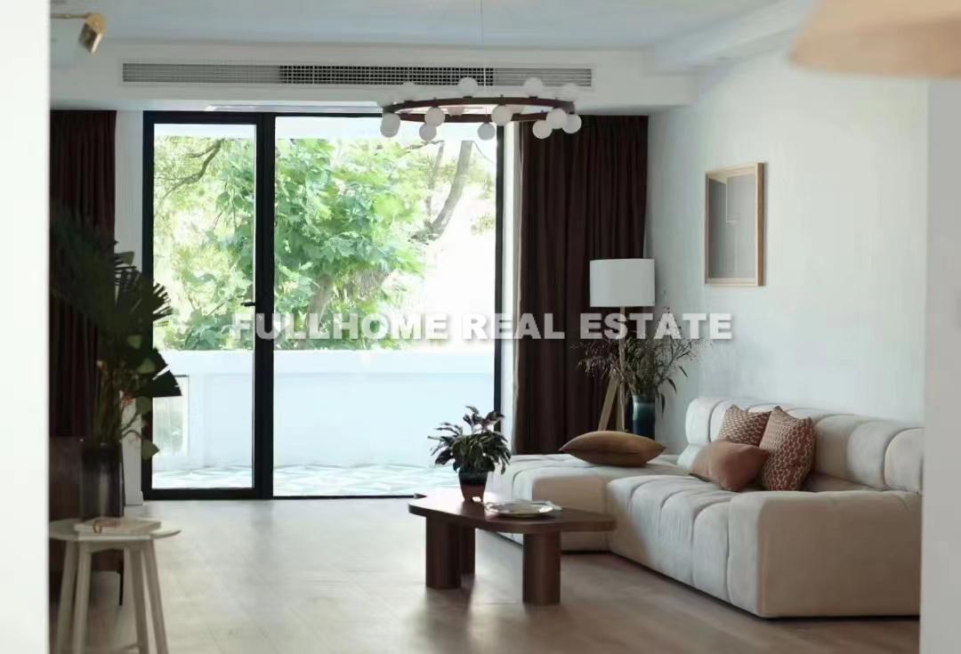Jinxiu Jiangnan - 3 bedroom apartment in Shanghai, Downtown, Downtown