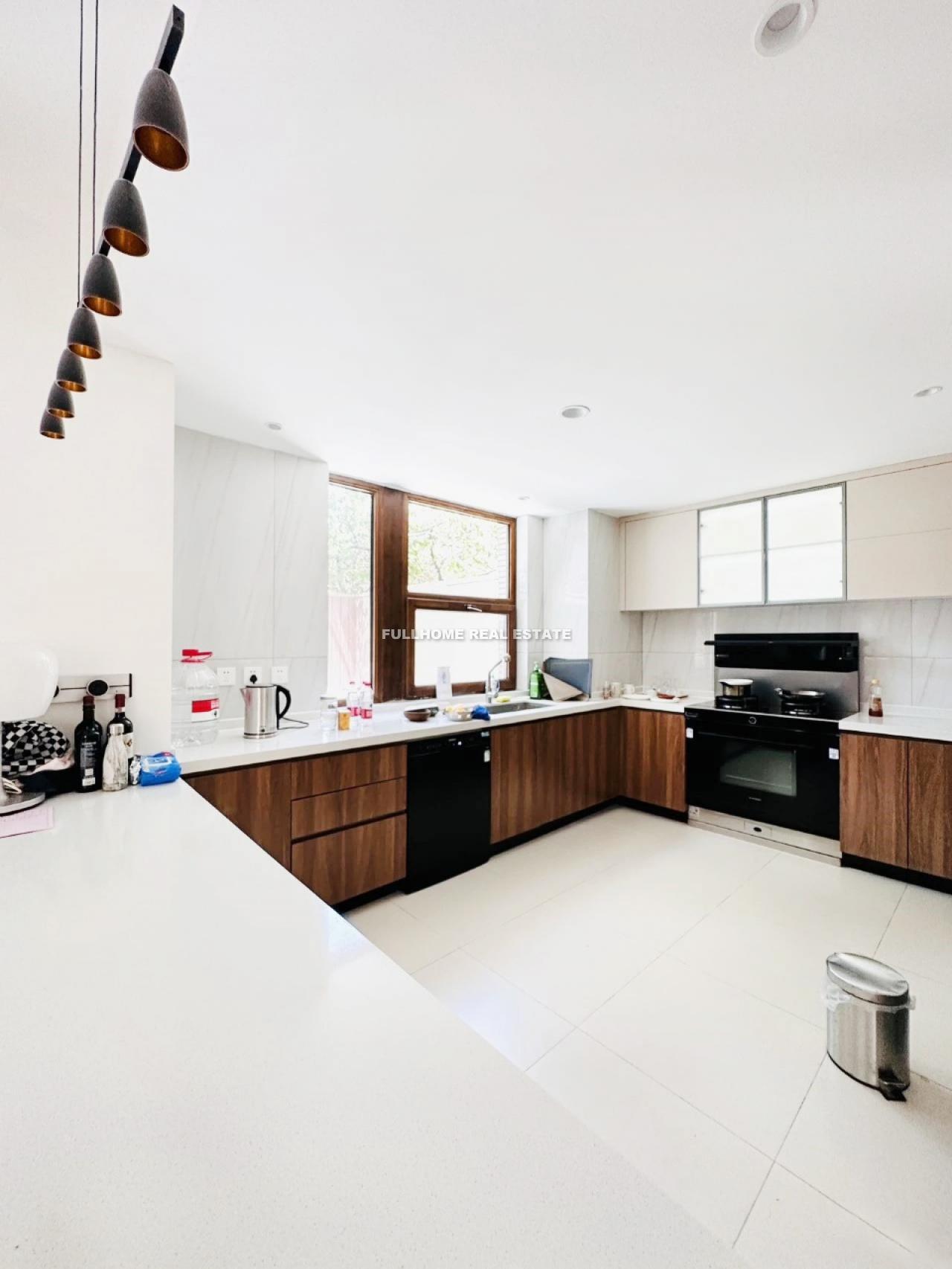 Dragon Bay Villa - Interior view 4, Beijing rental property