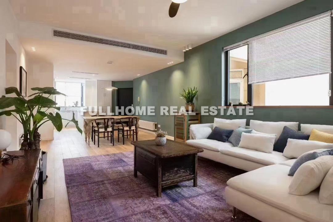 Same compound: Dawen Ledo Courts, 3 bedrooms in Shanghai