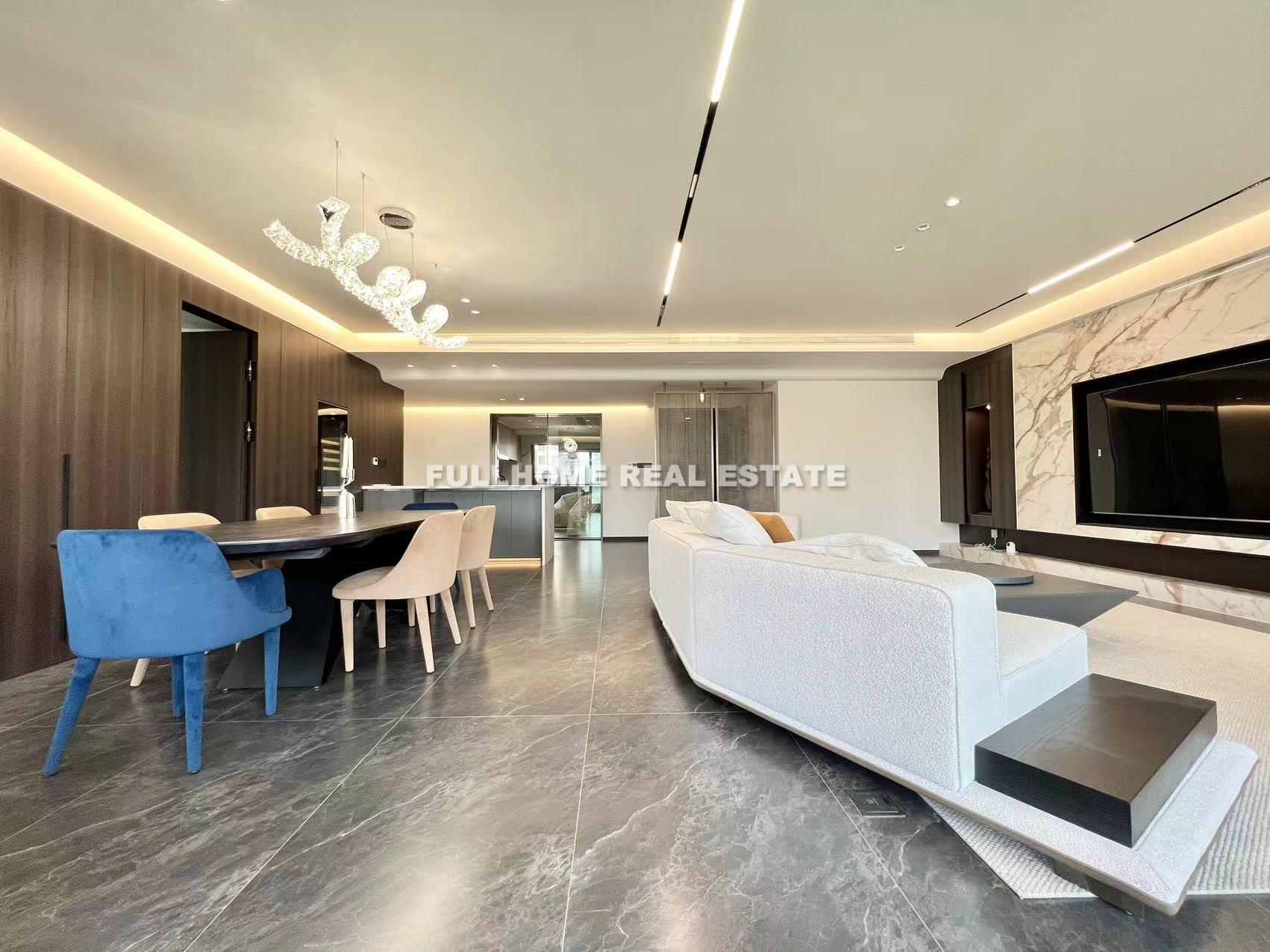 Lakeville Regency - 4 bedroom apartment in Shanghai, Xintiandi, Downtown