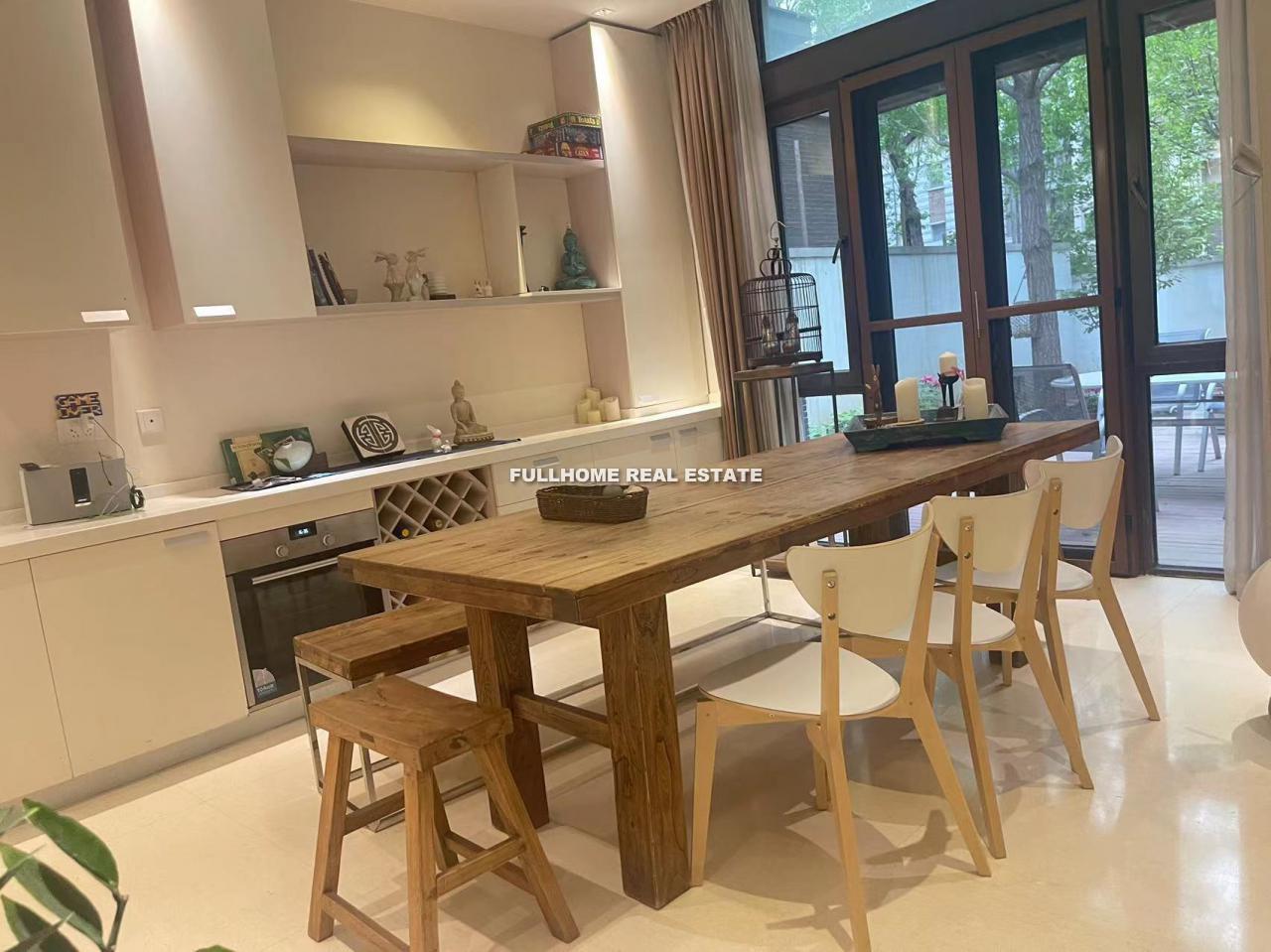 Dragon Bay Villa - Interior view 2, Beijing rental property