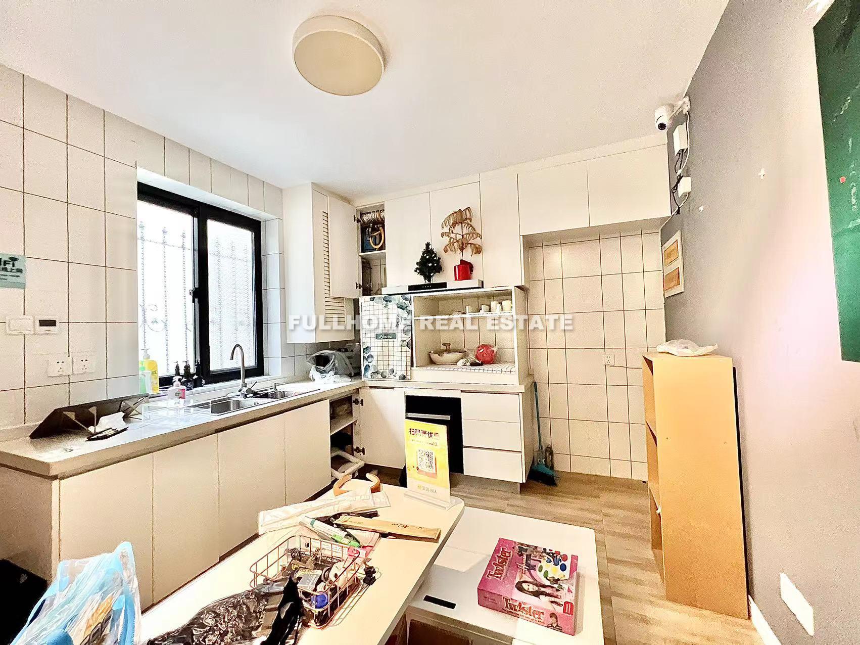 Lane 401-800 Changle Road Old House	 - Interior view 5, Shanghai rental property
