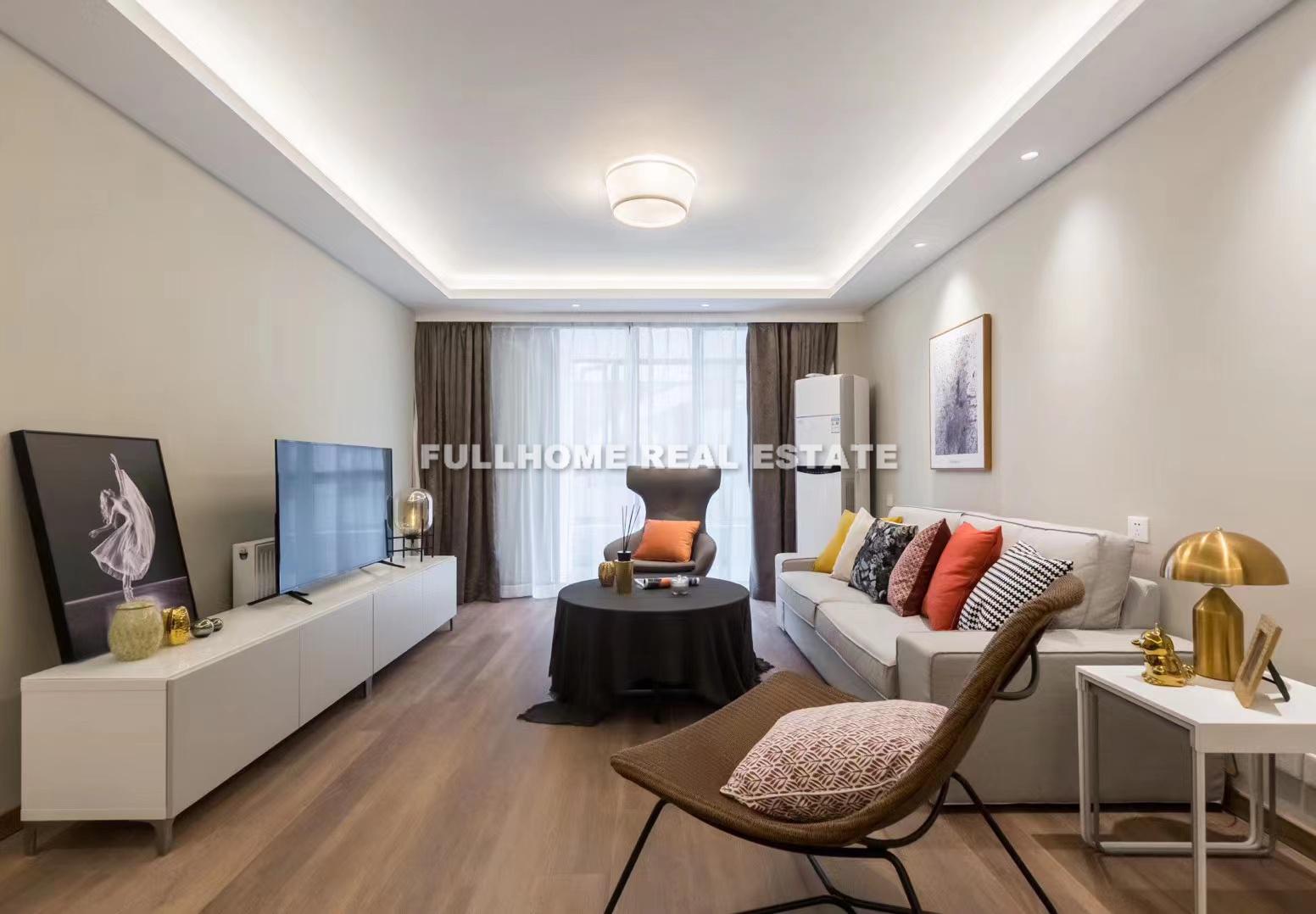 Same compound: Da An Plaza, 3 bedrooms in Shanghai