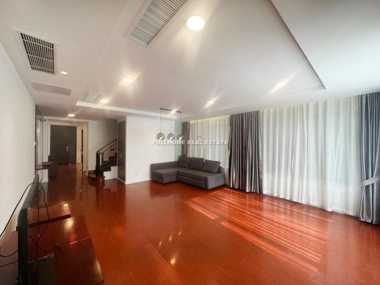 Similar property: Beijing Riviera, 3 bedrooms, 200 sqm in Beijing