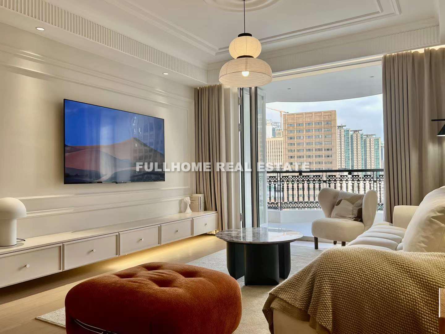 Same compound: Yacheng Apartment, 2 bedrooms in Shanghai