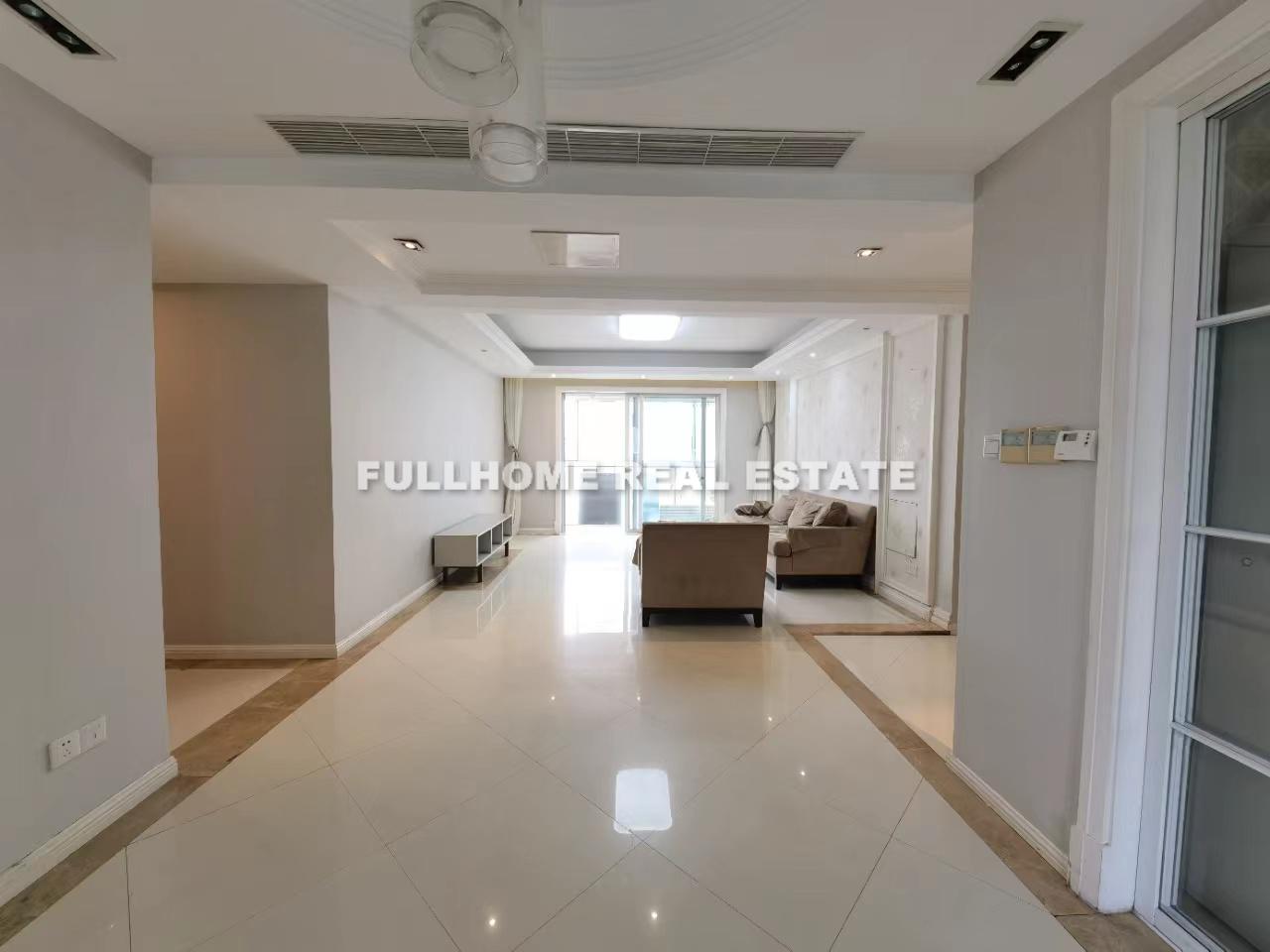 City Castle - 3 bedroom apartment in Shanghai, Jing An, Downtown