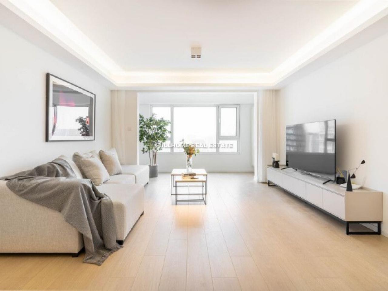 Similar property: Hairun International Apartment, 3 bedrooms, 156 sqm in Beijing