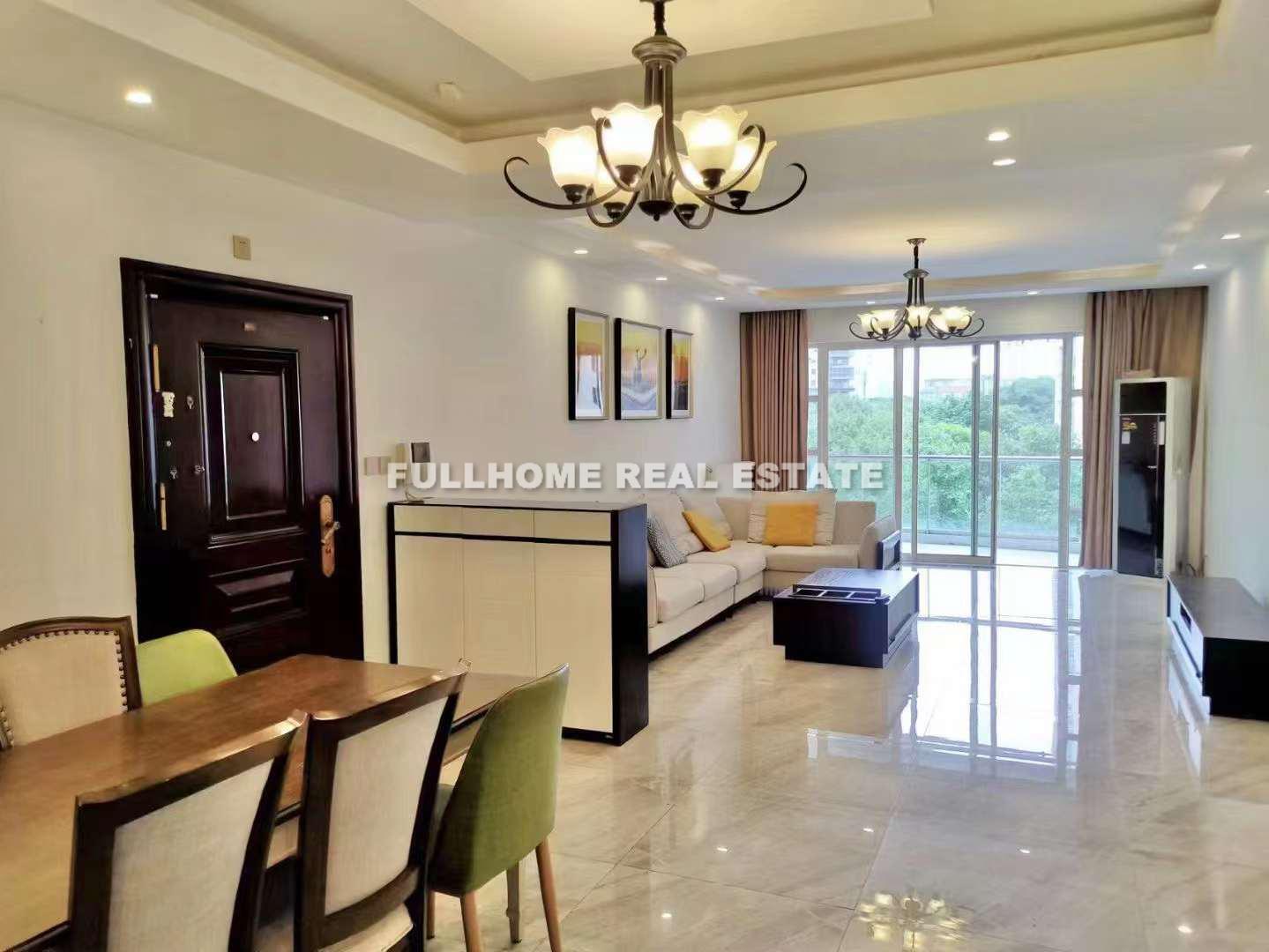 Summit Panorama - 4 bedroom apartment in Shanghai, Lujiazui, Pudong