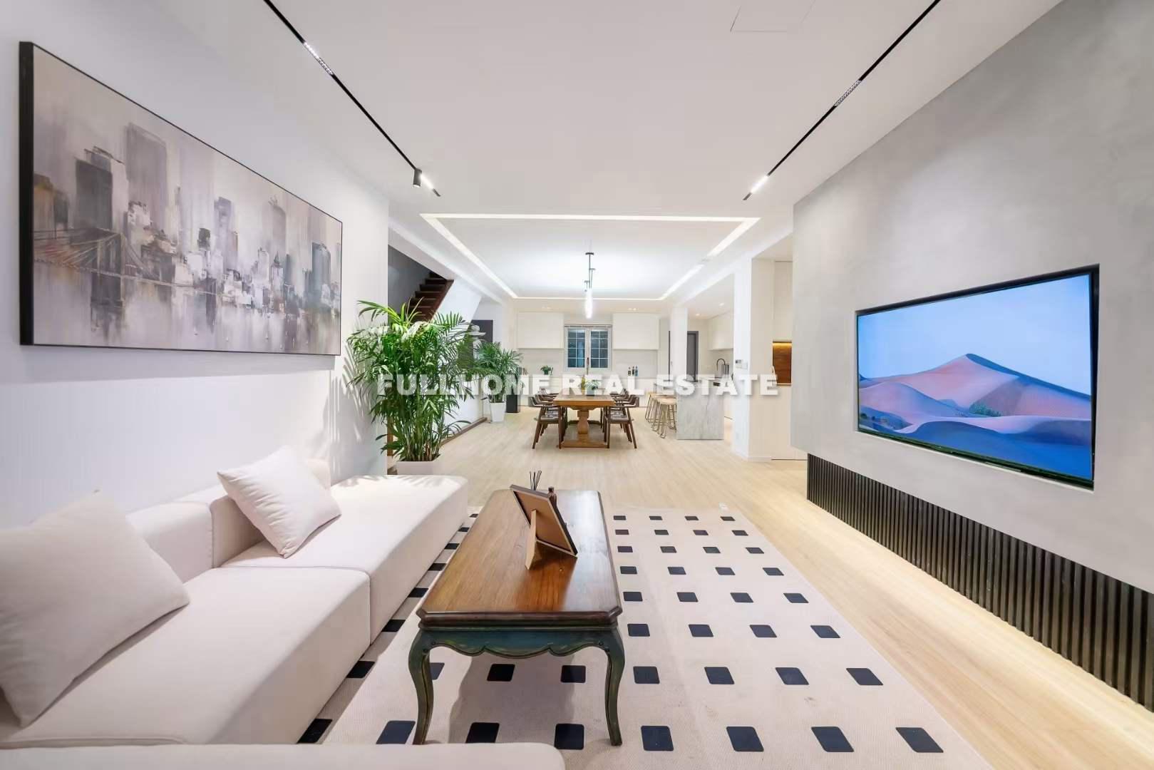 Similar property: Villa Riviera, 5 bedrooms, 400 sqm in Shanghai