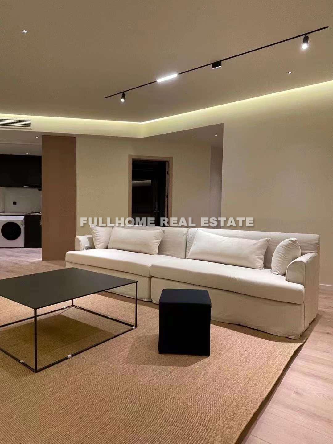 Jiahui Plaza - Interior view 3, Shanghai rental property