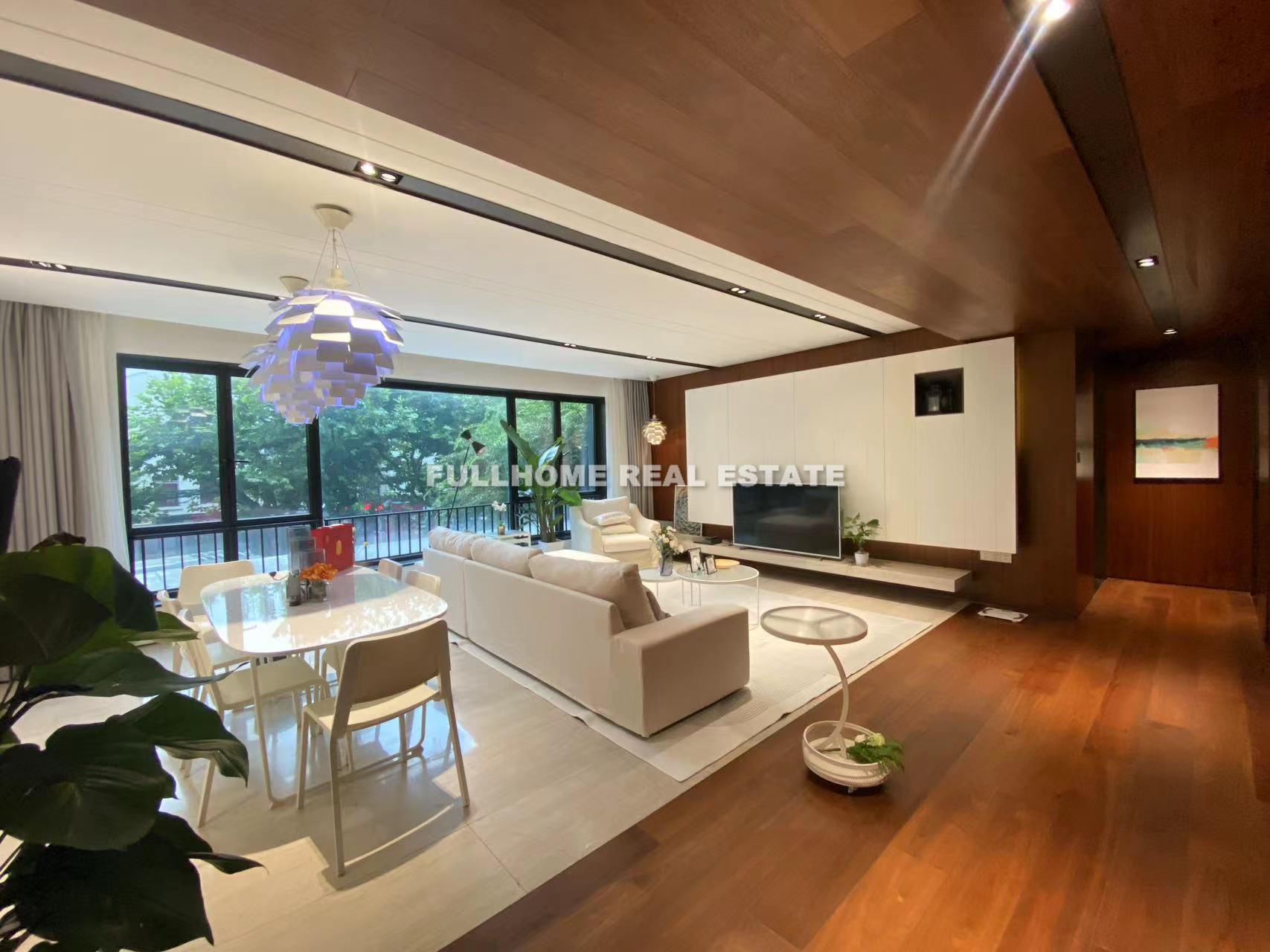 Jing An Golden Street - 3 bedroom apartment in Shanghai, Jing An, Downtown