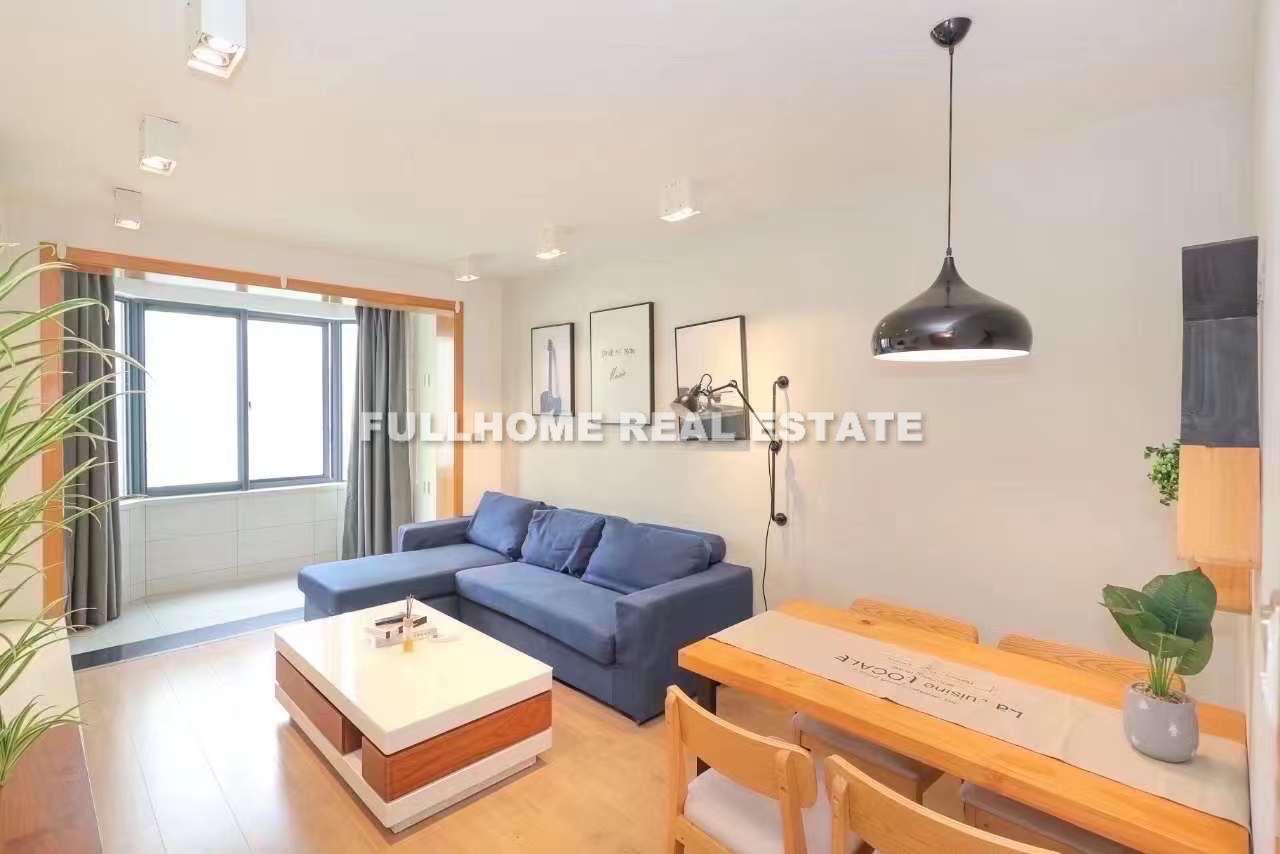 Huzhong Garden - 1 bedroom apartment in Shanghai, Jing An, Downtown