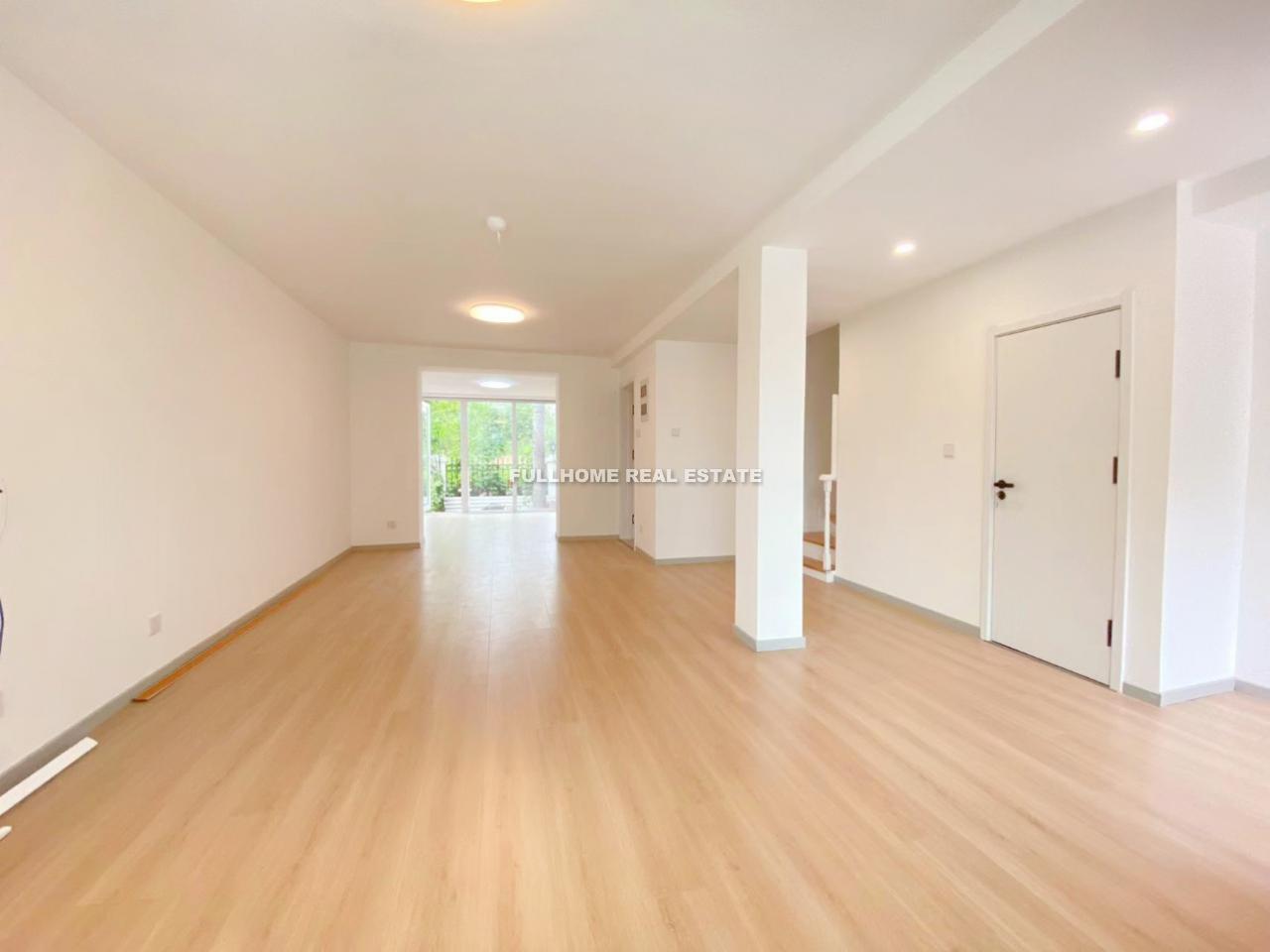 Similar property: Capital Paradise, 4 bedrooms, 160 sqm in Beijing