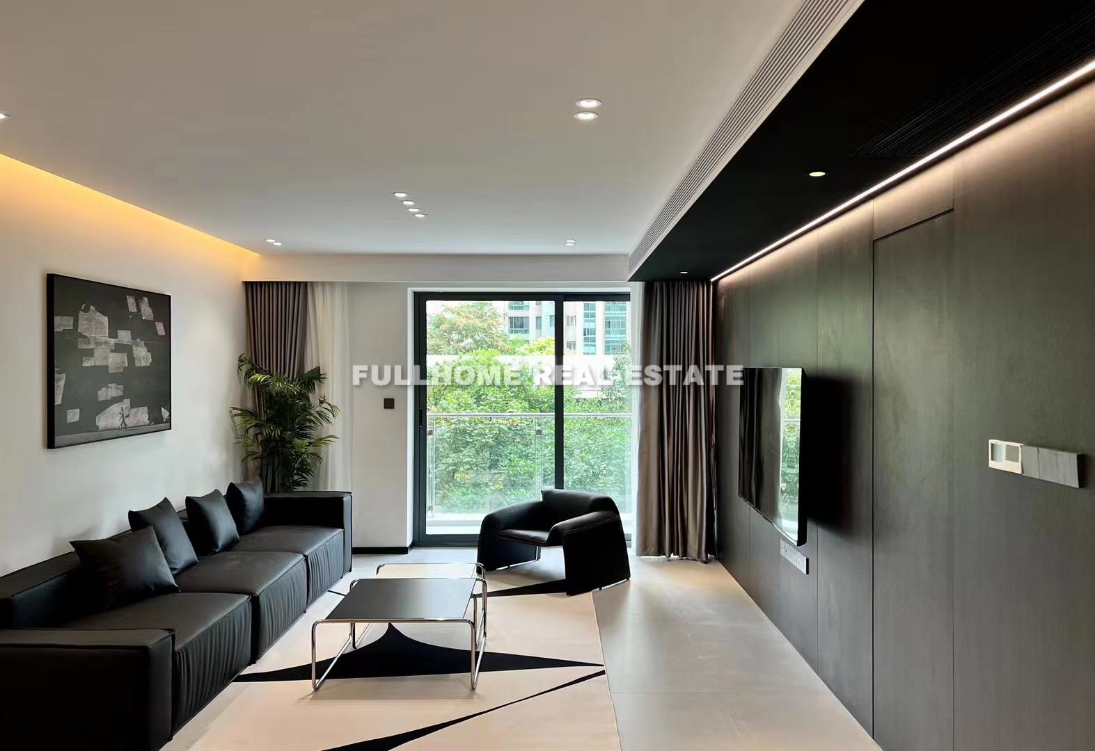 Novel Century - 3 bedroom apartment in Shanghai, Xujiahui, Downtown