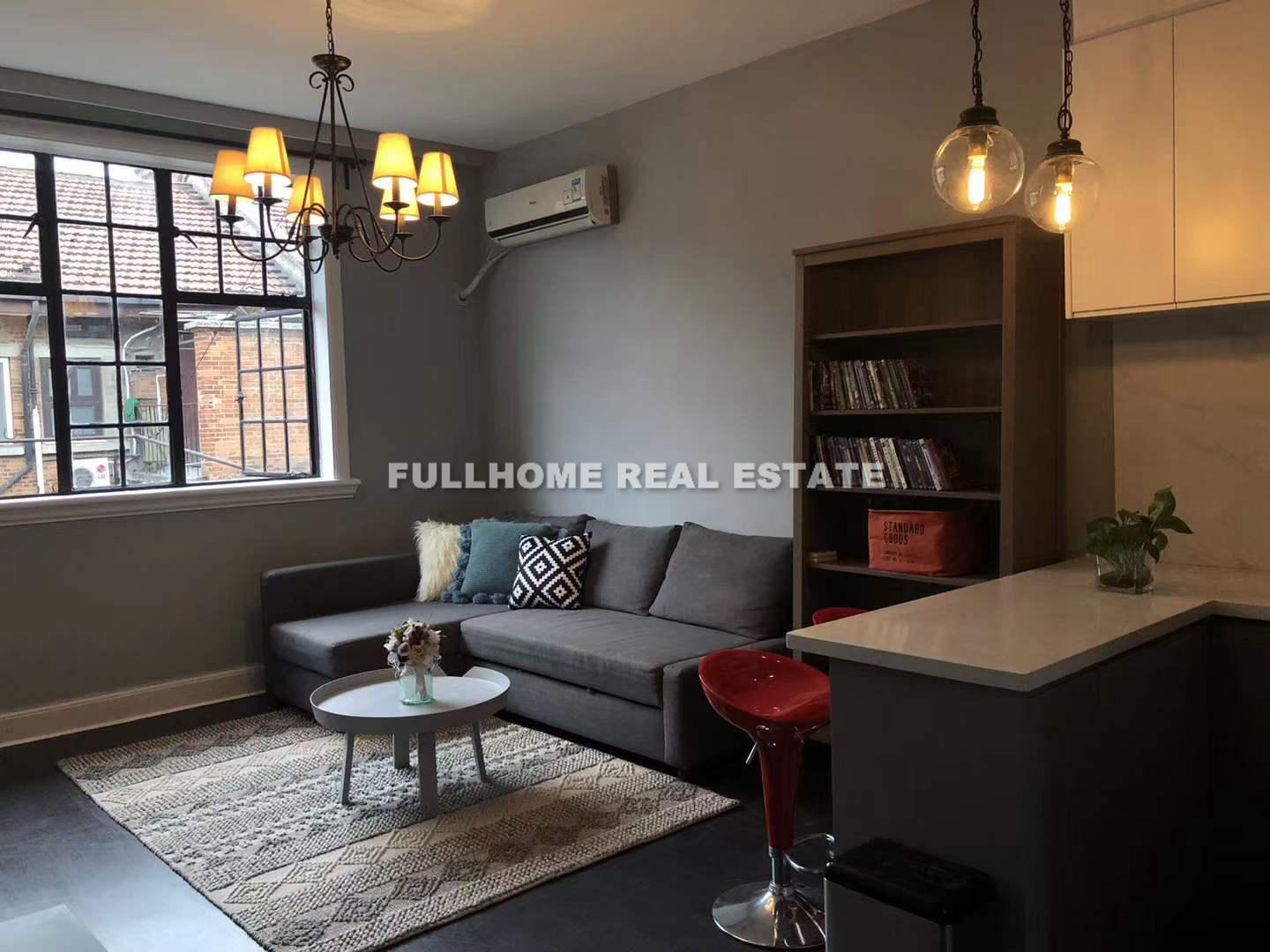 Huai Hai Fang - 1 bedroom apartment in Shanghai, Downtown, Downtown
