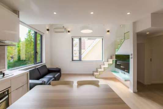 Lane 1501-2500 Middle Huaihai Road Old House	 - 3 bedroom apartment in Shanghai, FFC, Downtown