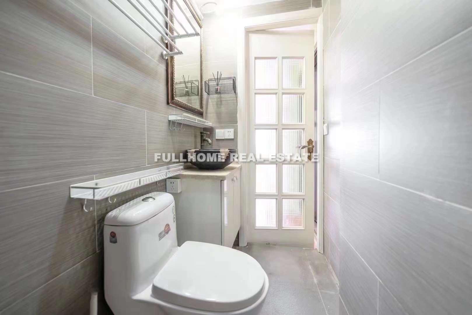 Zhongnan Apartment - Interior view 5, Shanghai rental property