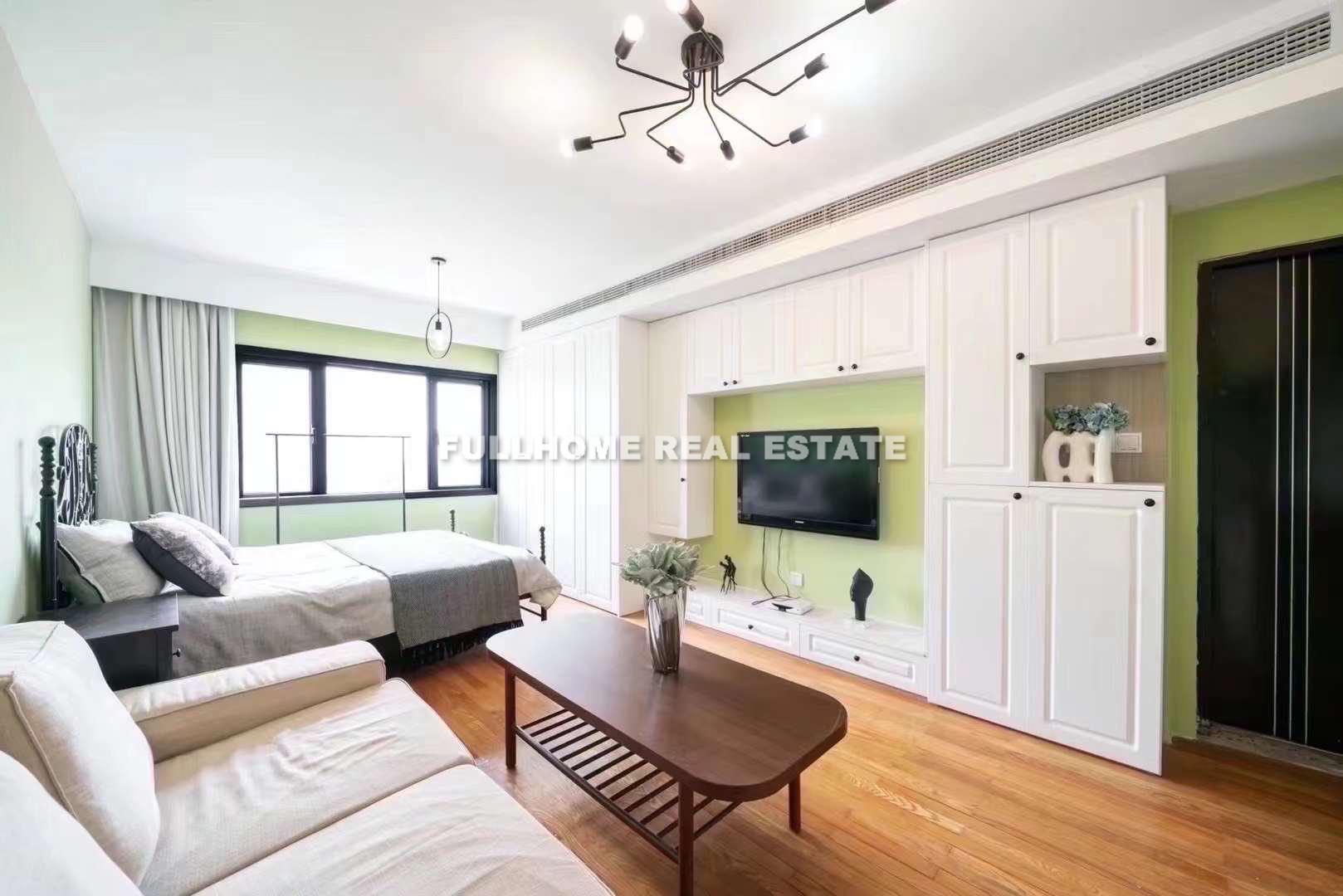 Same compound: Zhongnan Apartment, 1 bedrooms in Shanghai