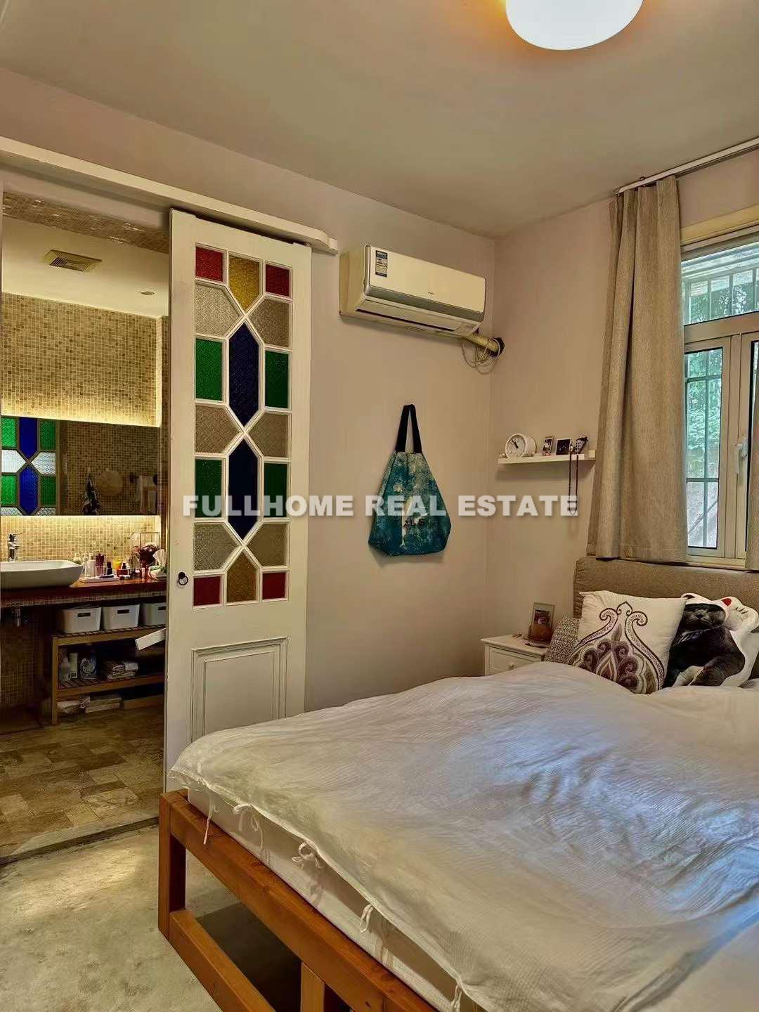 Lane1-500 Taiyuan Road Old House - Interior view 3, Shanghai rental property